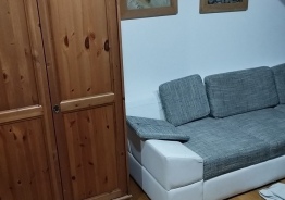 Комната в аренду для женщины 